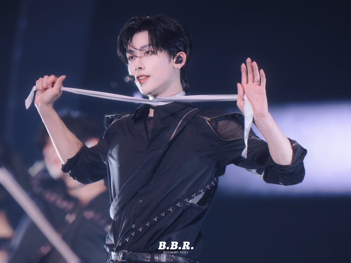 BossBabyR520's tweet photo. 241130 HQ
Timeless World in Nagoya Day 2

#리키 #Ricky #沈泉锐 #リッキー 
#ZEROBASEONE #제로베이스원 #제베원 #ZB1 https://t.co/ziztga1odo