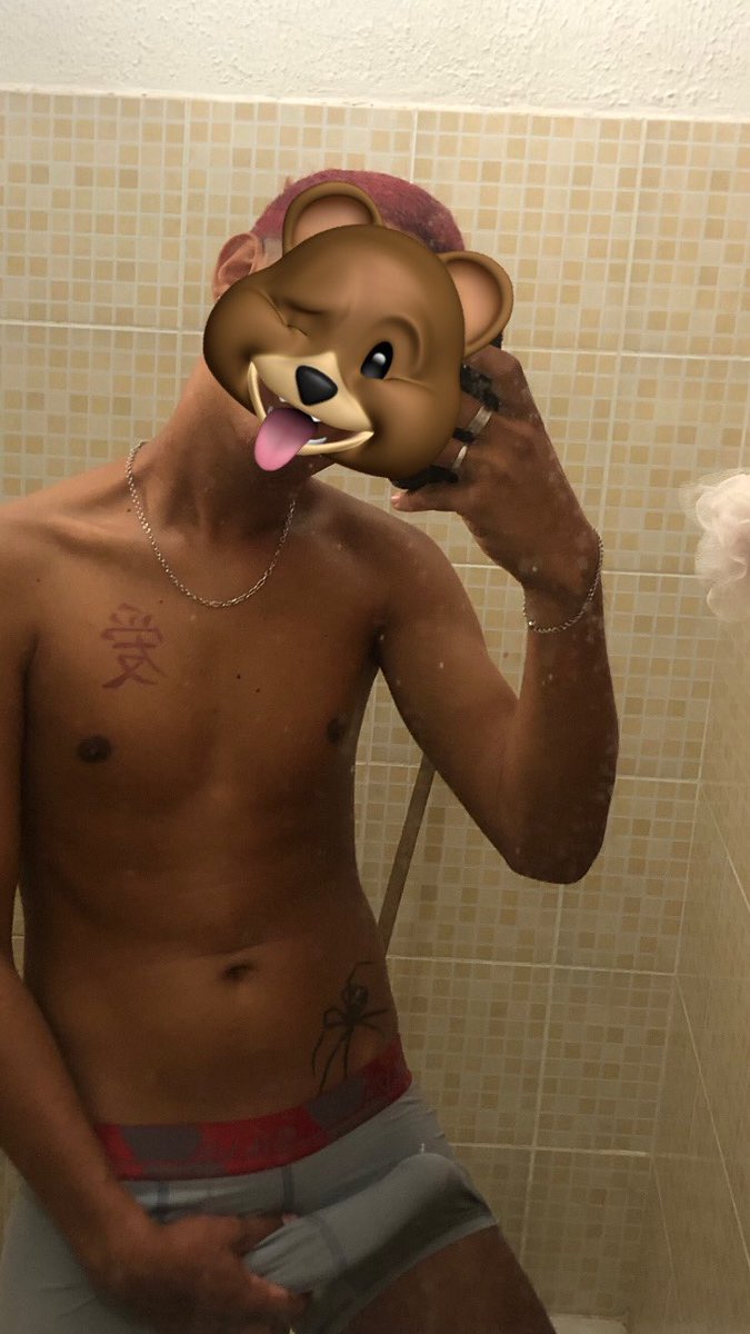andrerichard_'s tweet photo. https://t.co/1NhDb3eKtR
Novinho dotado 19 cm 🫦🔞⬆️⬆️⬆️ https://t.co/8CTkQS2RtS