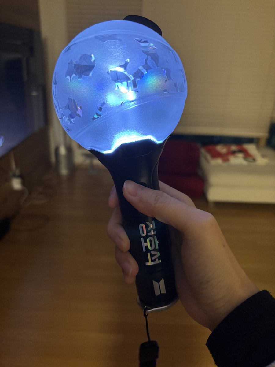 sleepingbook's tweet photo. 준비완료 https://t.co/H2JRC4SF8H