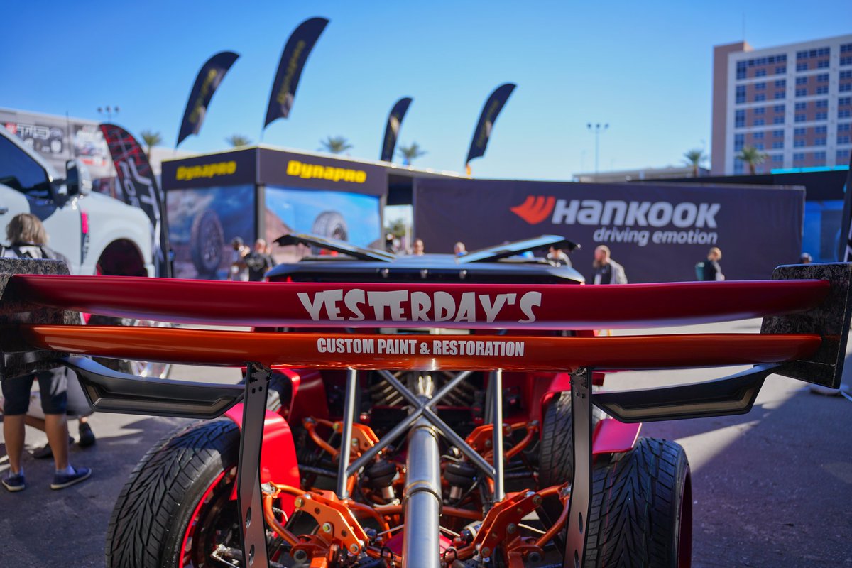 RWShowcase's tweet photo. The Streets Daily Overview SEMA Auto Industry Trade Show Captures Edition #sema #cars #Industry #media #photos #sema2024 #Recap #Showcase #photographer #car #art #built #Vegas #Promote #branding #marketing #press #platform https://t.co/185CqzePyN