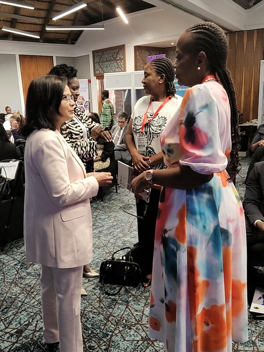 UNODC_ROSAF's tweet photo. Historic milestone achieved! The 2024 ARINSA Annual General Meeting &amp; Southern Africa Heads of Prosecution Forum, supported by @StateINL, successfully concluded today in Kasane, Botswana. 17 SADC countries united to combat financial crimes &amp; foster regional cooperation #ARINSA15 https://t.co/alCk0YVksj