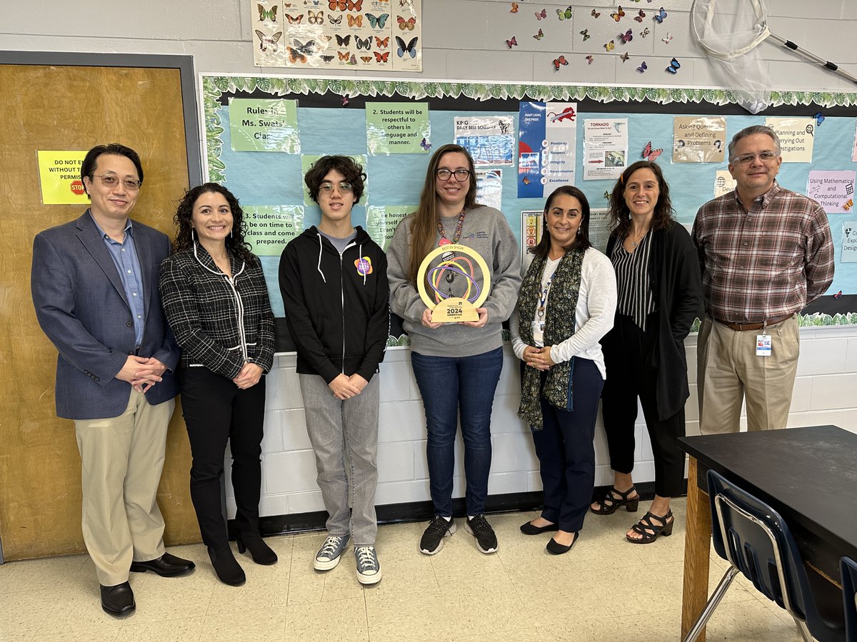 @HCPS_STEM (@hcps_stem) on Twitter photo In July, HCPS student, Daniel Park, won Invention Convention America's Best in Show award with his STEM Fair project. Yesterday, we honored the Ts who supported him through the research & design process. Congrats to Chelsea Swats, Brynna McFarland & Aidan McFarland. In July, HCPS student, Daniel Park, won Invention Convention America's Best in Show award with his STEM Fair project. Yesterday, we honored the Ts who supported him through the research & design process. Congrats to Chelsea Swats, Brynna McFarland & Aidan McFarland.