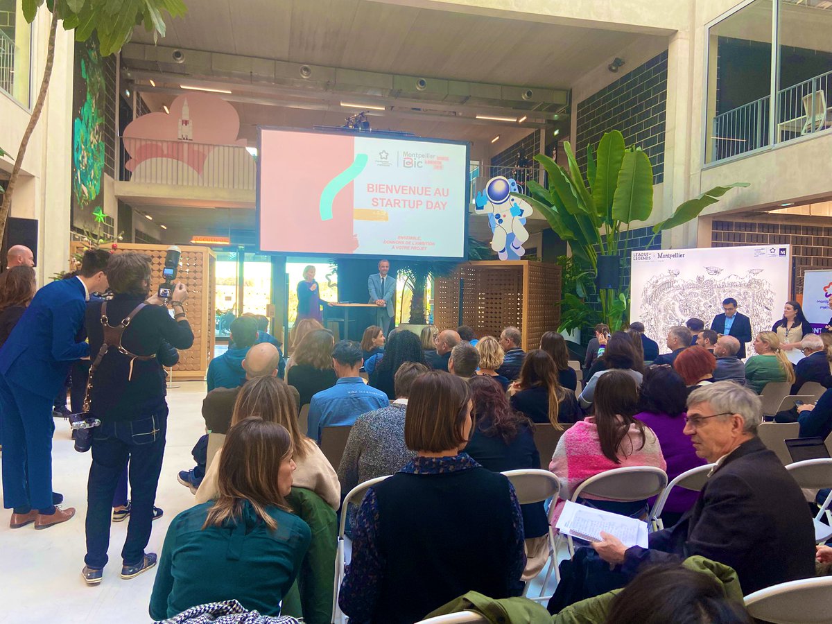 Joyeux anniversaire #HDI @BIC_Montpellier #1an 🎂bravo <a href="/iprevotBIC/">Isabelle Prevot</a> et toute l’équipe ! Longue vie à la Halle de l’Innovation ! Ouverture de l’événement avec <a href="/MDelafosse/">Michaël Delafosse - Maire de Montpellier</a> <a href="/Montpellier3m/">Montpellier Métropole</a>