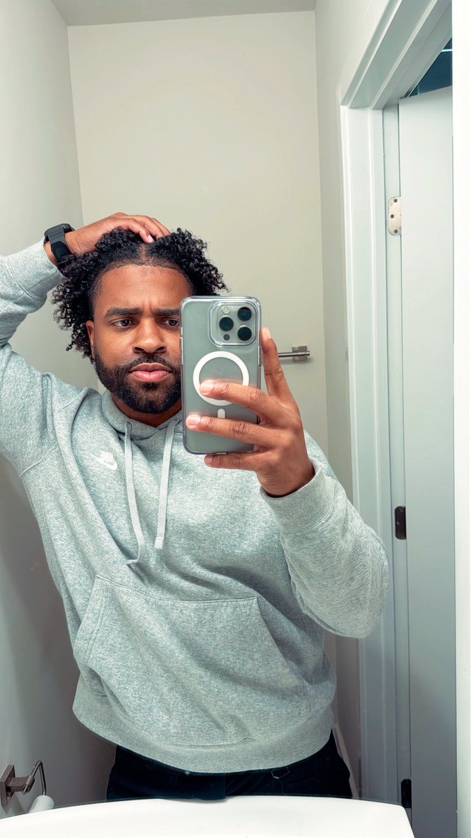 IshTheProdigy's tweet photo. Walks into office and gets sent home! 🤭 https://t.co/fhJL8ybQvL