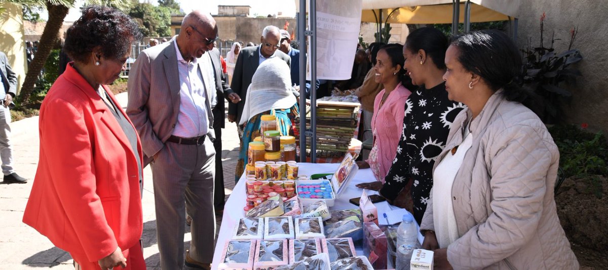 hawelti's tweet photo. #Eritrea - Concise Reportage of National Conference jointly organized by Ministry of Agriculture & National Union of Eritrean Women (last month) for Reinforcing Women’s Participation in Agriculture & Agri-business; (MoA Monthly Newsletter; Issue No.78, December 2024 )  

"Minister Arefaine Berhe underlined that the role of women in achieving ‘safe and nutritious food’ is very important; and called on all women in the rural areas to implement the Small and Productive Farm Plot (SPFP) so that they can harvest three times a year and feed their respective households and beyond".

 https://t.co/WtqT7USmGd