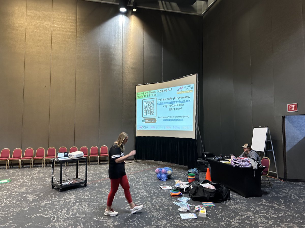rtmshphysed's tweet image. Preparation meets opportunity to share #QPE @TexAHPERD with @TheCoachFuller. #PassItOn @SHPhysEd