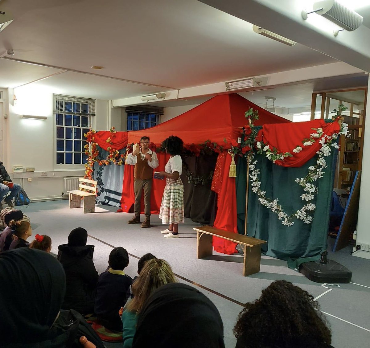 The Globe Players tweet media