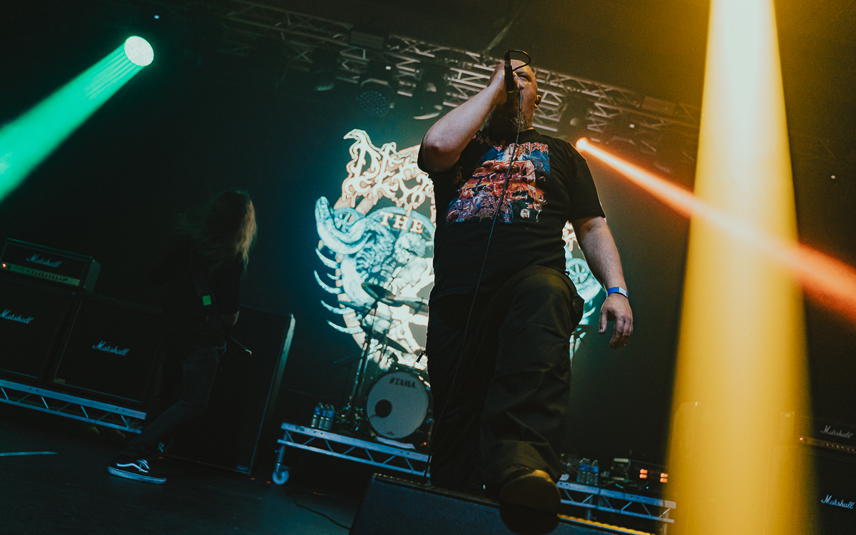 Ghost Cult Magazine (@ghostcultmag) on Twitter photo FESTIVAL REVIEW: <a href="/damnationfest/">Damnation Festival</a> 2024 Part 1- A Night of Salvation 2024 Live at Bowlers Exhibition Centre, by <a href="/DEvansmusic/">Duncan Evans</a> and Bill Mawdsley ft. <a href="/decapitated/">Decapitated</a>, <a href="/OceanCollective/">The Ocean Collective</a>, Cult of Fire, Mizmor, <a href="/employedtoserve/">Employed To Serve</a>, <a href="/insanityalert/">Insanity Alert</a>, and more ghostcultmag.com/festival-revie… FESTIVAL REVIEW: <a href="/damnationfest/">Damnation Festival</a> 2024 Part 1- A Night of Salvation 2024 Live at Bowlers Exhibition Centre, by <a href="/DEvansmusic/">Duncan Evans</a> and Bill Mawdsley ft. <a href="/decapitated/">Decapitated</a>, <a href="/OceanCollective/">The Ocean Collective</a>, Cult of Fire, Mizmor, <a href="/employedtoserve/">Employed To Serve</a>, <a href="/insanityalert/">Insanity Alert</a>, and more ghostcultmag.com/festival-revie…