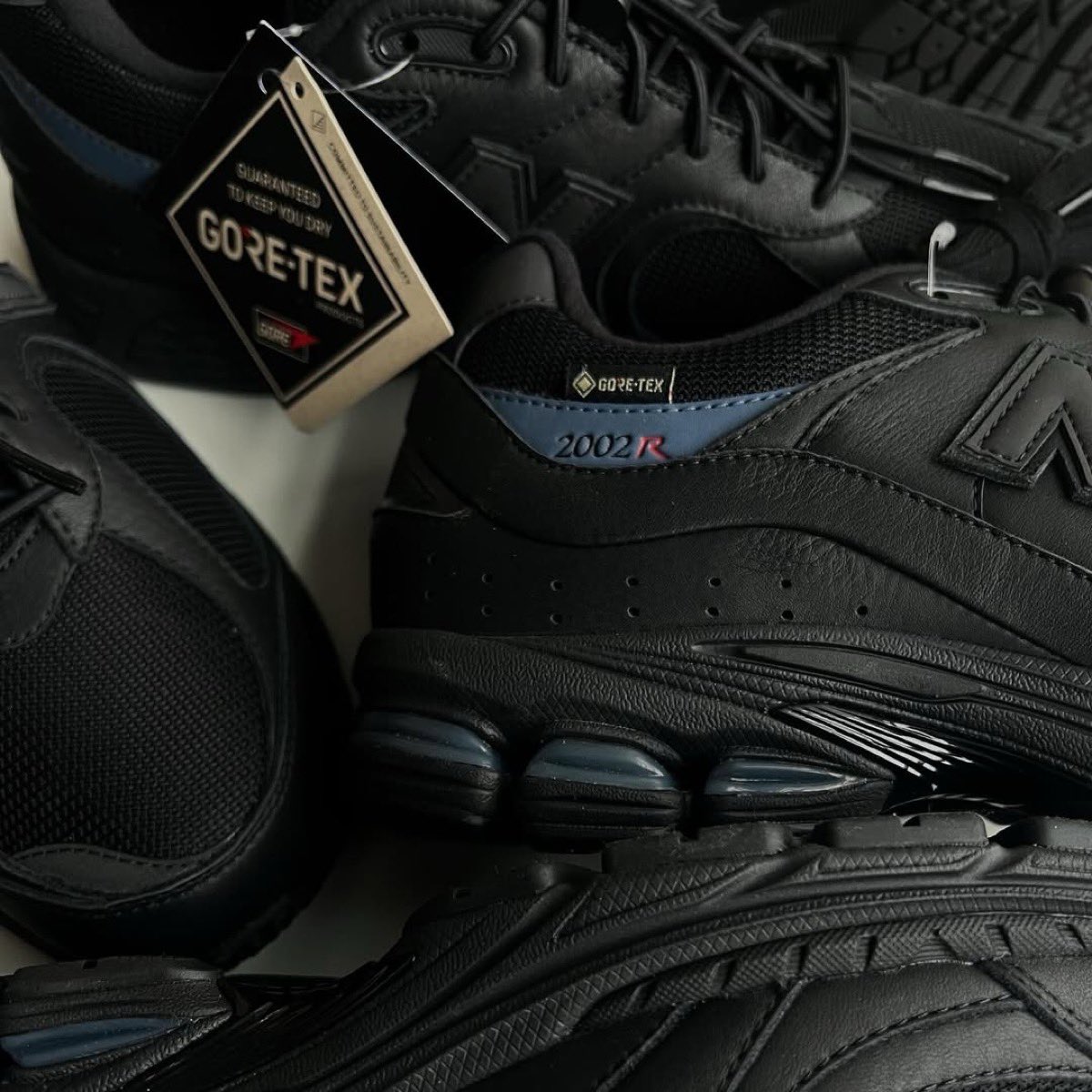 JJJJound x New Balance 『2002R GTX “Black”』が近日発売予定 
