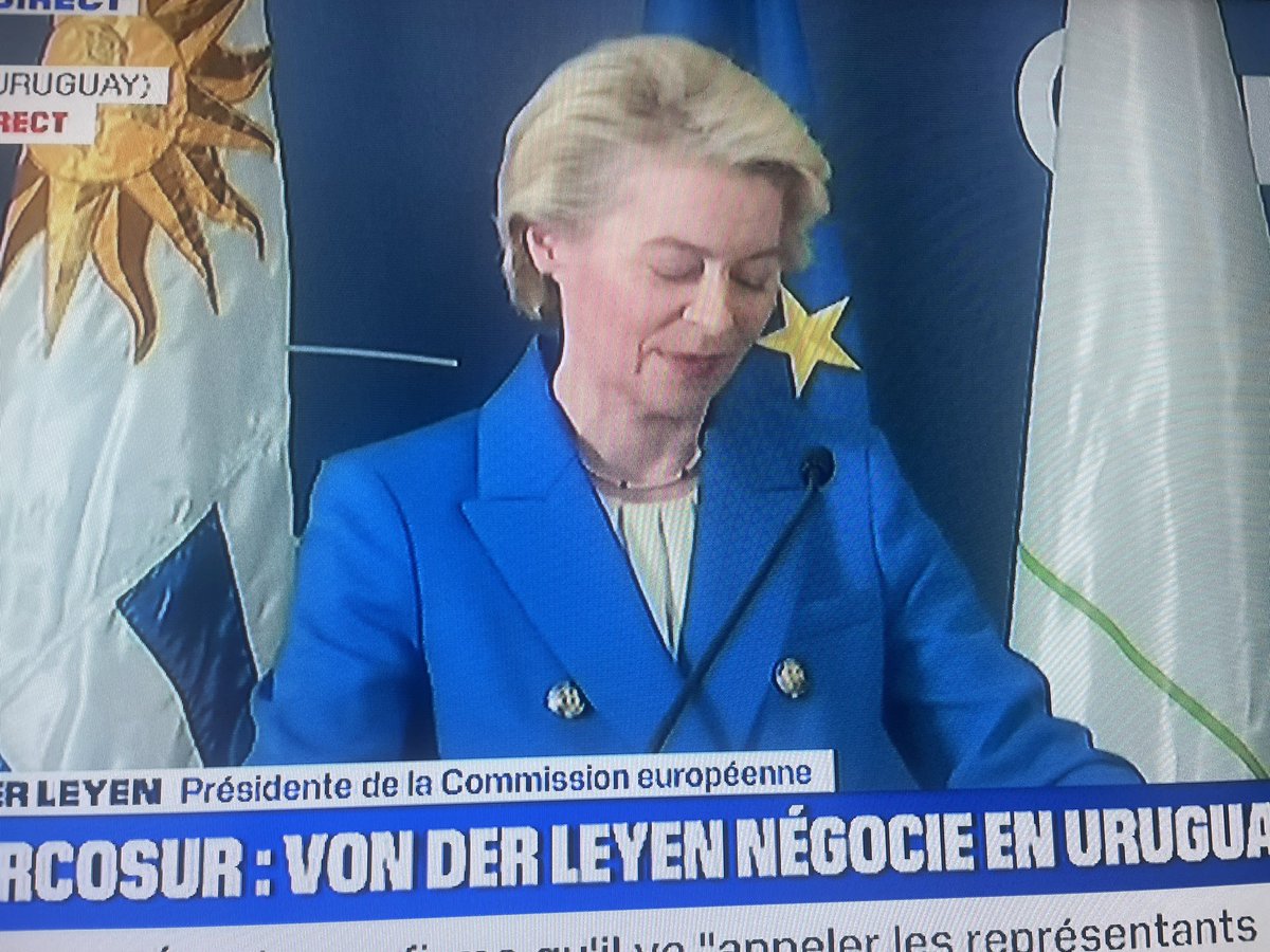 alainhoupert's tweet photo. Le sénat a refusé le Mercosur et voté des avancées pour protéger l’agriculture. 
En trois jours, les agriculteurs ont été trahis par la censure et aujourd’hui par @vonderleyen qui, fidèle à elle-même et en direct renie les européens et éjecte la France, affaiblie notre président. https://t.co/U4YUr3PD5X