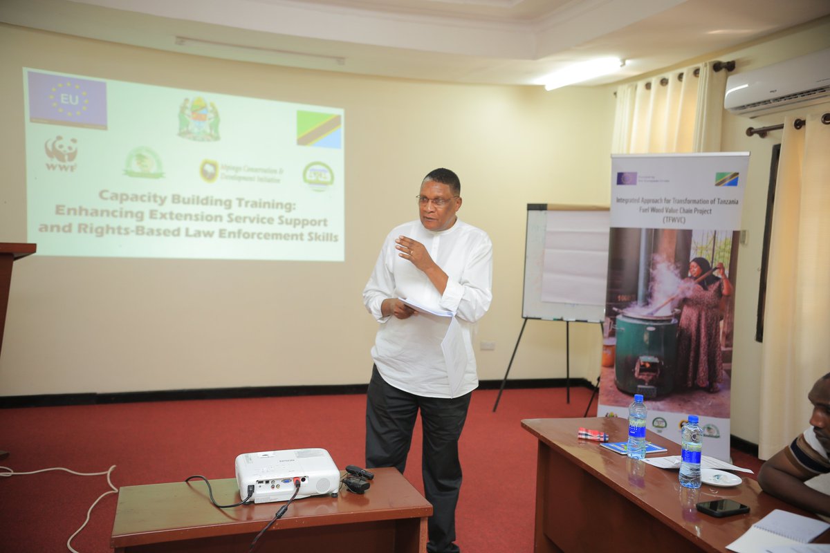 LEAT (@infoleat) on Twitter photo <a href="/InfoLeat/">LEAT</a> yaendelea kujengea uwezo maafisa misitu na wahifadhi kutoka katika taasisi mbalimbali ikiwemo <a href="/TFSAgency/">Tanzania Forest Services Agency</a> na <a href="/MNRT_Tanzania/">Wizara ya Maliasili na Utalii</a> katika Usimamizi wa Sheria ya Misitu unaozingatia haki za binadamu.
Fuatilia zaidi video hii👇
youtu.be/mtOkiuqAMXY <a href="/InfoLeat/">LEAT</a> yaendelea kujengea uwezo maafisa misitu na wahifadhi kutoka katika taasisi mbalimbali ikiwemo <a href="/TFSAgency/">Tanzania Forest Services Agency</a> na <a href="/MNRT_Tanzania/">Wizara ya Maliasili na Utalii</a> katika Usimamizi wa Sheria ya Misitu unaozingatia haki za binadamu.
Fuatilia zaidi video hii👇
youtu.be/mtOkiuqAMXY
