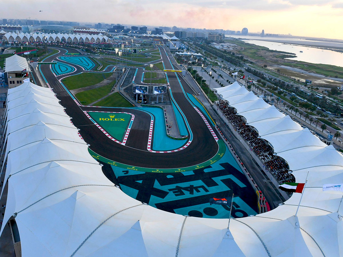 MicroStation's tweet photo. Home to the FIA Formula 1 World Championship seasonal finale, Yas Marina Circuit underwent track modifications last year🏎️🏁

Driven International used MicroStation and OpenRoads to update the track. This update set the venue up to successfully host events for the future. https://t.co/C9h9ayS8mg