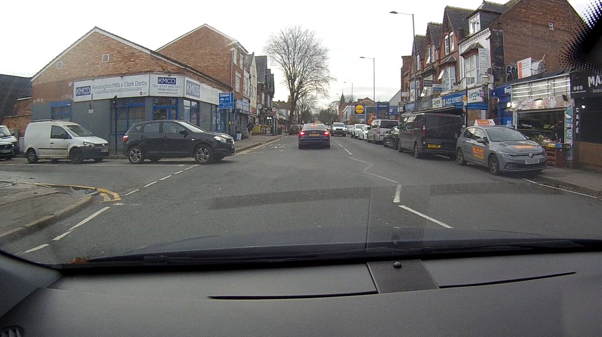 Black Country Ste (@ccstev) on Twitter photo Hello <a href="/BillPlantHQ/">Bill Plant Driving School</a>, if that's how your instructors park what exactly are they teaching to new drivers? /cc <a href="/SparkbrookWMP/">Sparkbrook Police</a> #OpSnap Hello <a href="/BillPlantHQ/">Bill Plant Driving School</a>, if that's how your instructors park what exactly are they teaching to new drivers? /cc <a href="/SparkbrookWMP/">Sparkbrook Police</a> #OpSnap