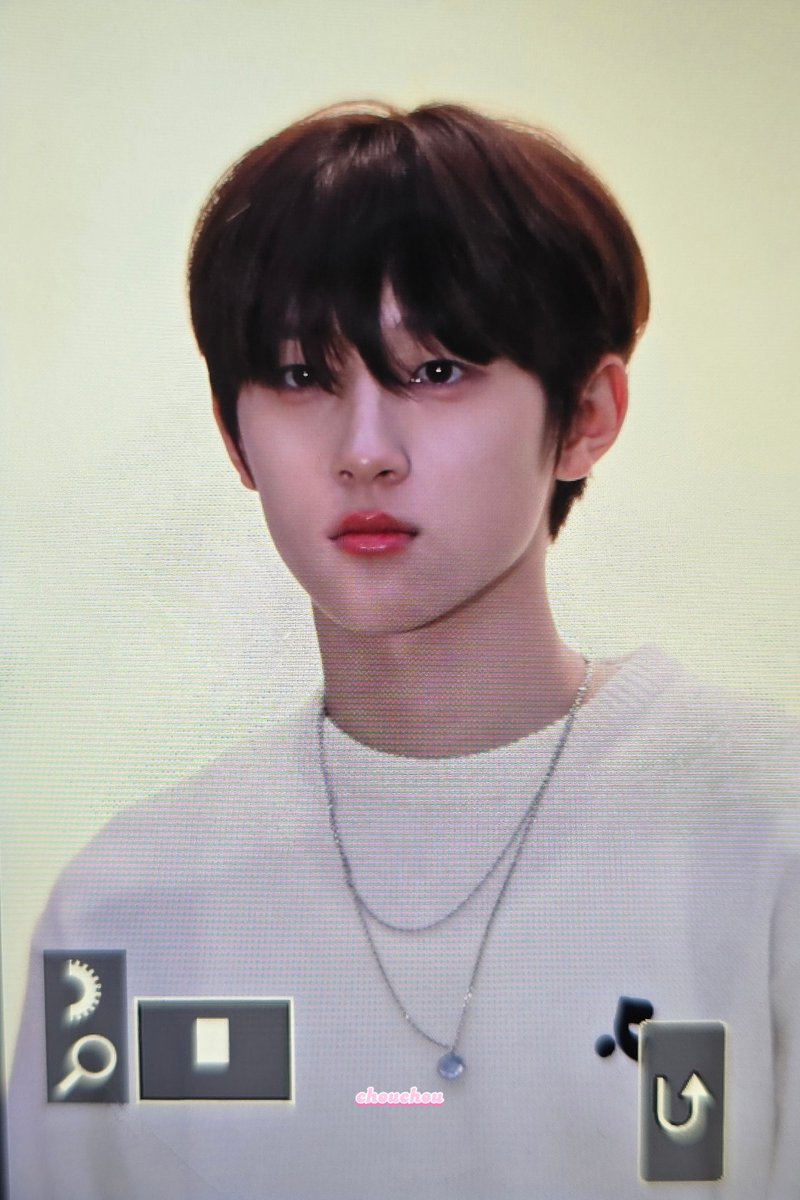 241206 HITOLIVE

#DRIPPIN #민서 #김민서 #KIMMINSEO #ミンソ #민서의사진박물관