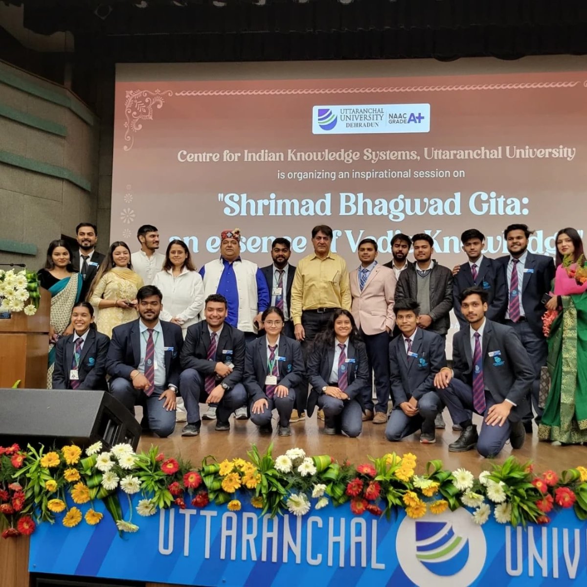 krsnasarvadaman's tweet photo. Thanks to the Centre for Indian Knowledge System, Uttaranchal University, for organizing an inspirational session on Bhagwad Gita. It was a pleasure to be your guest. Deeply touched by your hospitality and warmth, and it was amazing interacting with the young minds! https://t.co/YDlHe1SyhA