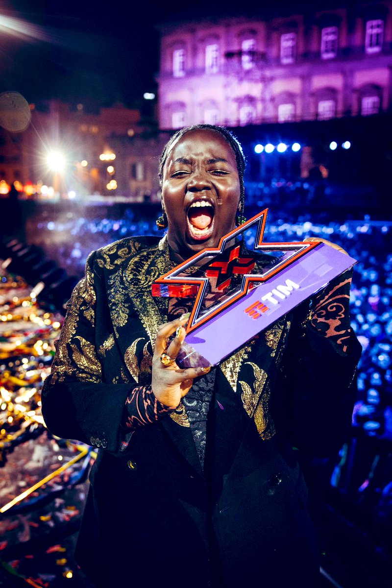 Aureliano_Boni's tweet image. Donna-afro-sovrappeso; non poteva non vincere. Anche volendolo, non si poteva…

#Xfactor2024 #Mimi #politicamentecorretto