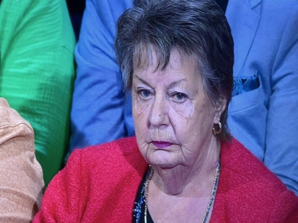 TheNorfolkLion's tweet image. I see the left are dragging this woman for daring to have an opinion.

I for one agree with what she said and if anything I would have gone further.

Let’s show her some support. 

Like and share, drop a supportive comment underneath 🇬🇧 

#bbcqt