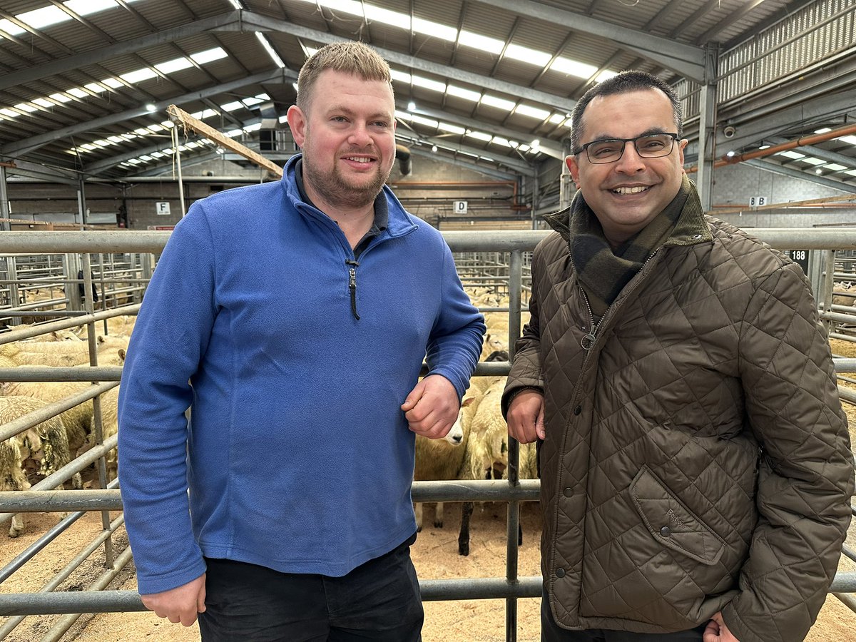shahbazmajeed's tweet image. This week on #Landward, I visit an auction mart to see what the Lamb Bank is all about and then go back to school to see how the lamb is being used in schools… #bbclandward #scotland #sheep #lamb