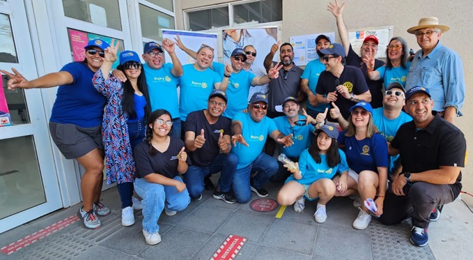 elsoldeiquique's tweet photo. Más de 728 atenciones para vecinos del Tamarugal alcanzó operativo médico social de Rotary Club Cavancha en la comuna de Pozo Almonte
#Iquique #Antofagasta #Copiapó #Santiago #Concepción #Temuco #PuertoMontt #PuntaArenas
https://t.co/v7kLfXHY9r https://t.co/nHrGcbTEbj