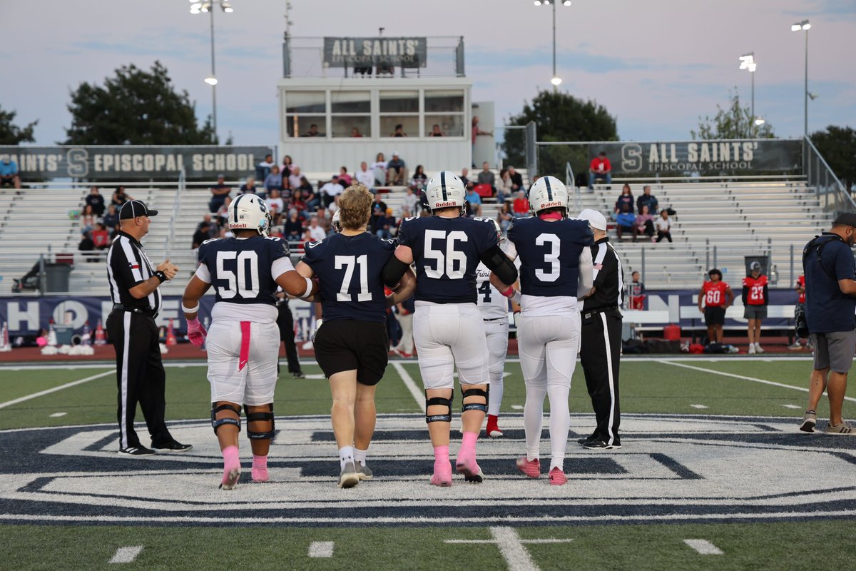 kwame557's tweet photo. Tomorrow is your last high school football game @tre_osei and it has been an absolute pleasure being able to support you thus far! Go win that 💍 and wherever you are playing next year is in for a treat #PTF https://t.co/i0JXW2336l