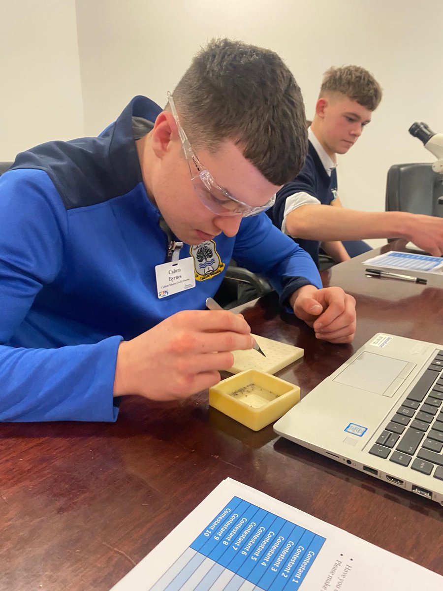 colmhuirecoed's tweet photo. @colmhuirecoed LC Biology &amp; Chemistry students &amp; their teachers Ms D Ryan &amp; Ms Forde enjoyed an informative &amp; engaging #STEM visit to biomedical engineering firm Boston Scientific, Clonmel today. Thank you @bostonsci for this wonderful opportunity 🙌@TipperaryETB @thurles_ie https://t.co/ImAJeq14wm