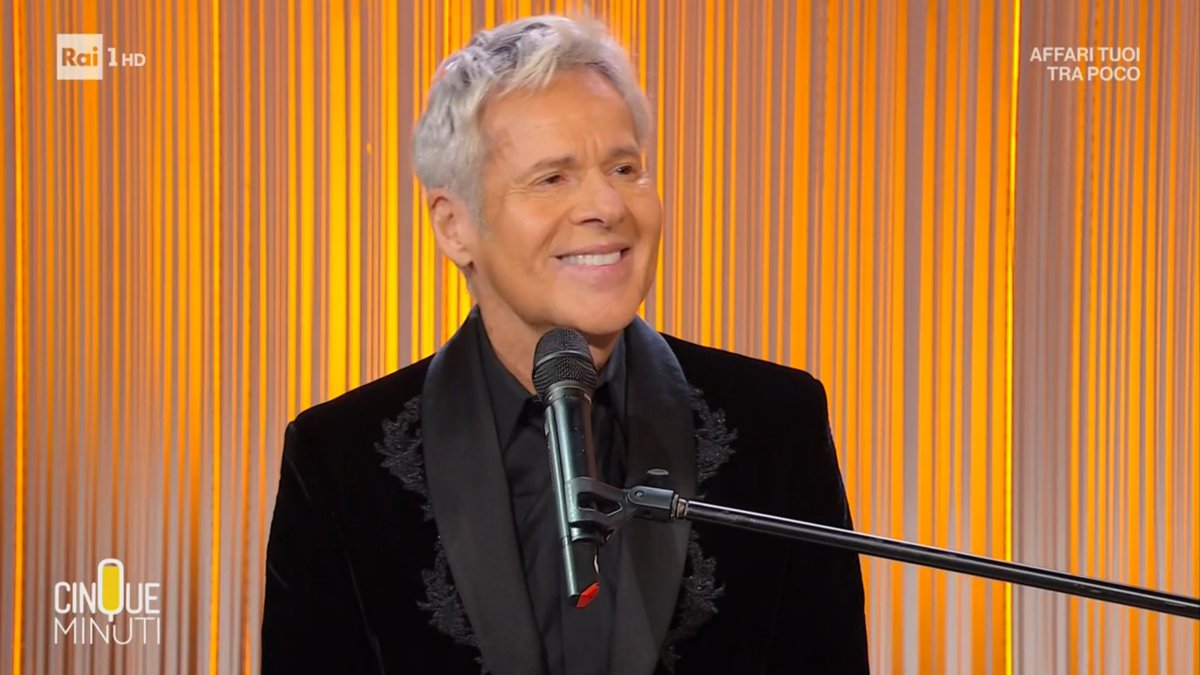 CeciliaOnda's tweet image. 5 minuti sono davvero troppo pochi! ❤ @ClaudioBaglioni 
#pianodivolosolotris gli slot sono pronti ✈ ed anche io! 🎈❤