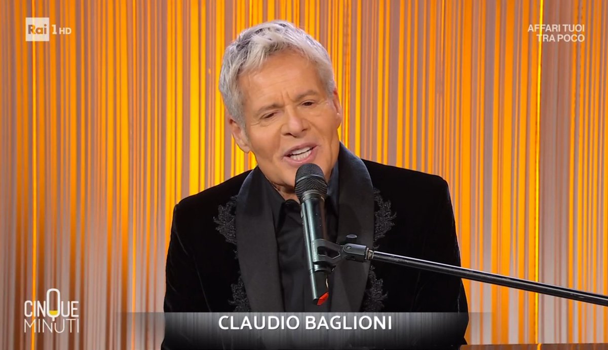 CeciliaOnda's tweet image. 5 minuti sono davvero troppo pochi! ❤ @ClaudioBaglioni 
#pianodivolosolotris gli slot sono pronti ✈ ed anche io! 🎈❤