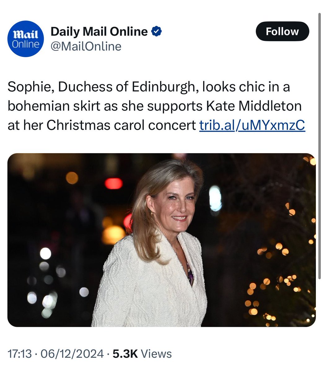jozzzaphen's tweet photo. Apparently #SourSophie aka #DuchessofEdisbore is chic🫤😏🧐 @Davidls6 get in here🤣🤣 https://t.co/QFFnbr6lHR
