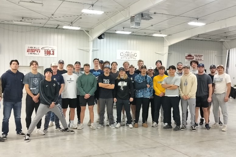 MMULancersBSB's tweet image. Getting together for some archery tag! Big thank you to the Archery Center and @MMULancersARCH for hosting! Our team had a blast! 🏹

#LANCERS
