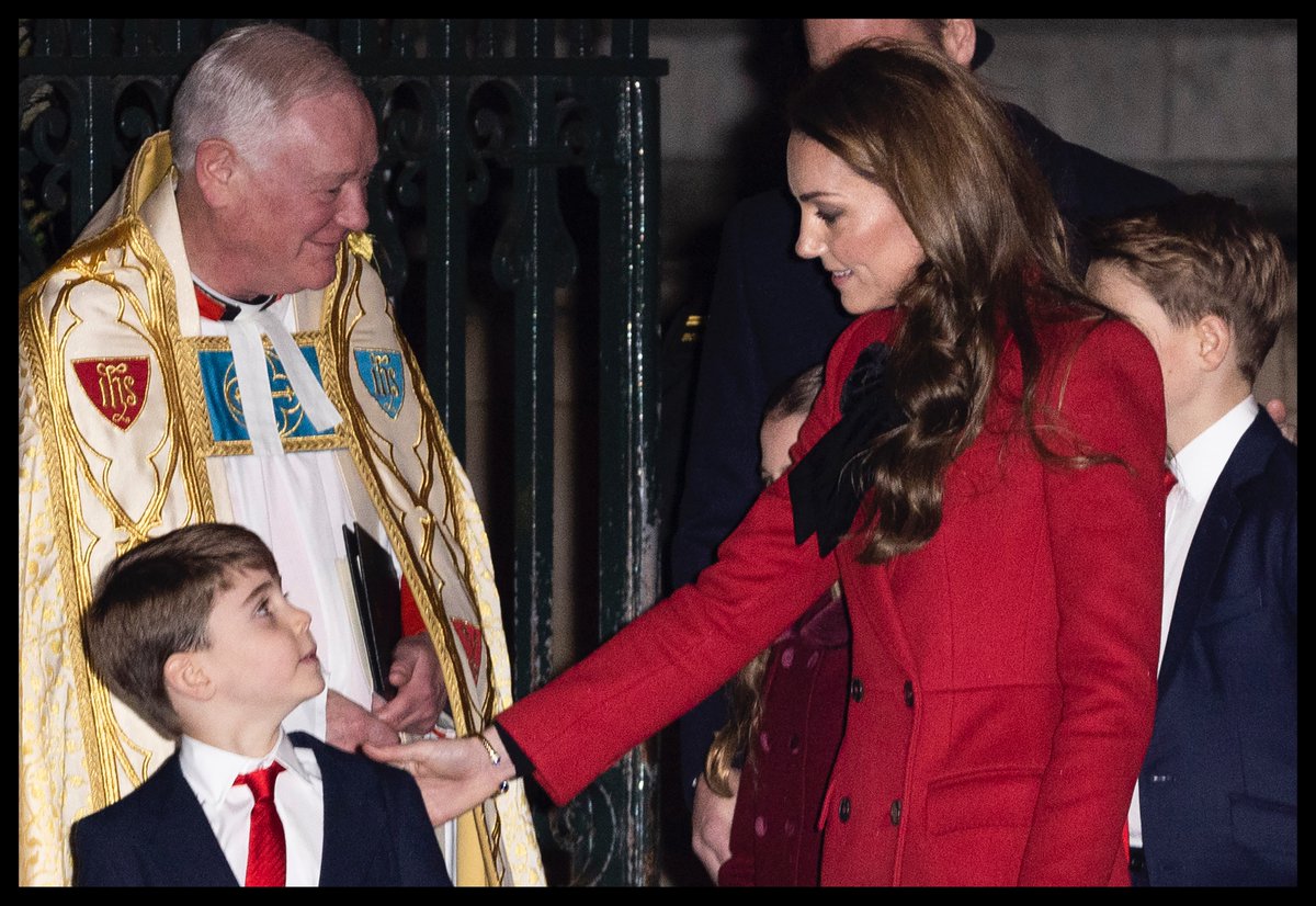 Stephen Lock's pictures of the Princess of Wales and her children Prince George, Princess Charlotte and Prince Louis at a Christmas carol service at Westminster Abbey in London. #Royals #KateMiddleton  #PrincessofWales #PrincessCatherine #Christmas2024 #TogetherAtChristmas