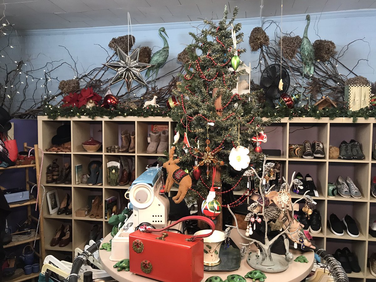 avlfashion's tweet photo. Stop in today to see what’s new!
#asheville #avl #wnc #ashevilleshopping #shopavl  #ashevilleart #avlart #ashevilleboutique https://t.co/JLzRvHnsGM