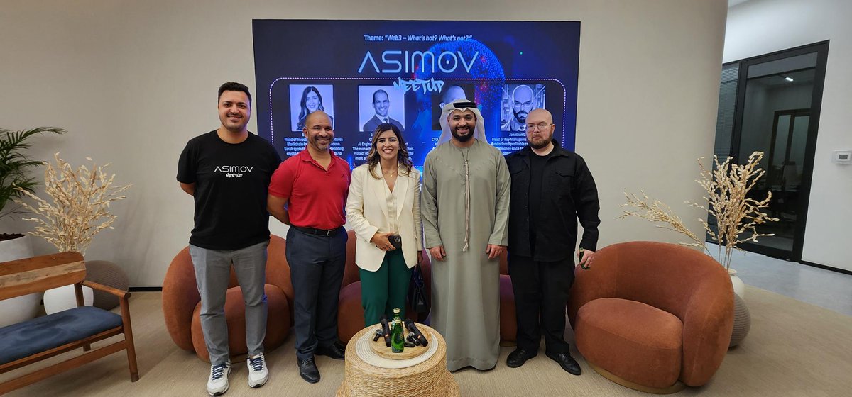 ASIMOVMeetup's tweet photo. More highlights from ASIMOV #9. Dubai's Web3 community showing up strong tonight.
#ASIMOVMeetup https://t.co/UyjyLAxnBp