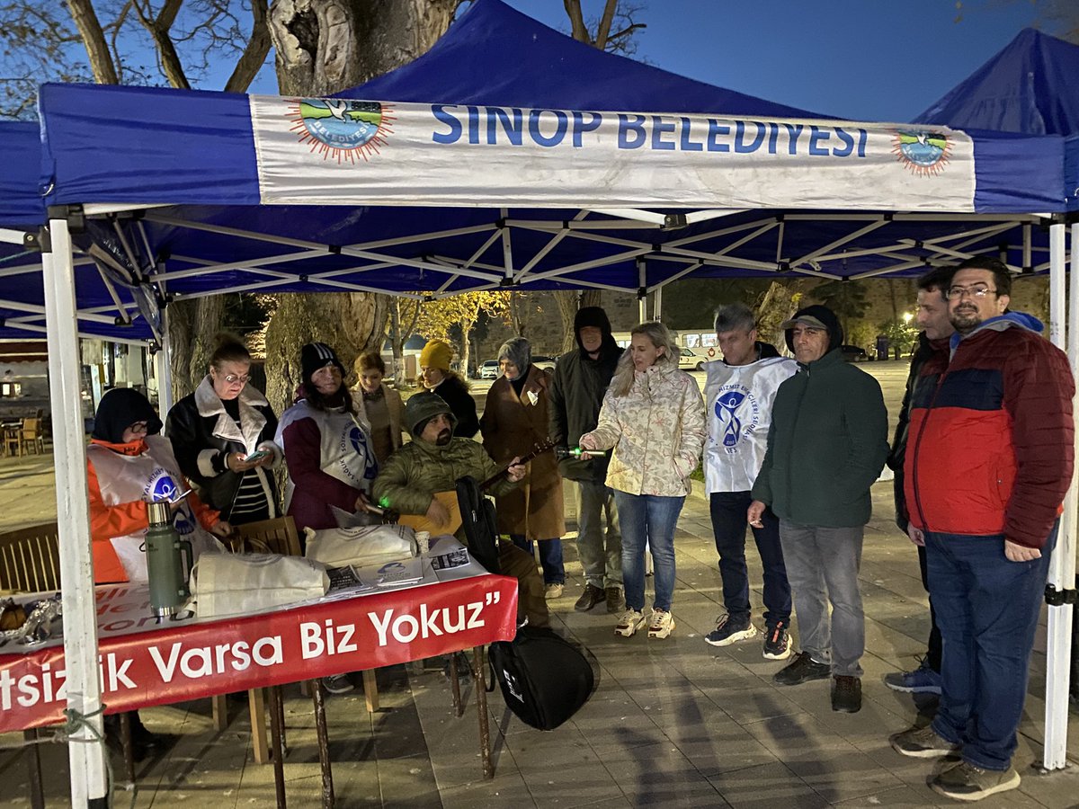 SinopASCD's tweet photo. 5 günlük iş bırakma eylemimizin sonunda geldik. 
@saglikbakanligi 
@drmemisoglu 
@AHEF2008 
@asef_tasef https://t.co/vS3XFwUGJy