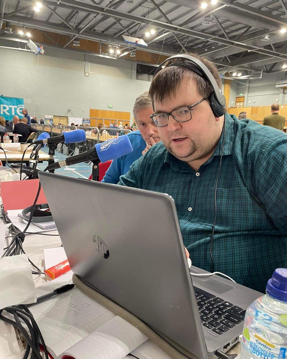 A long but thoroughly enjoyable weekend as part of the Ocean FM team for the station's #GeneralElection24 coverage from #Donegal 🗳 

In all, we had over 30 hours of live coverage 😀

Now, to get some rest 😴

#GE24 #OceanGE24 #Election #Journalism #Radio #LocalRadio