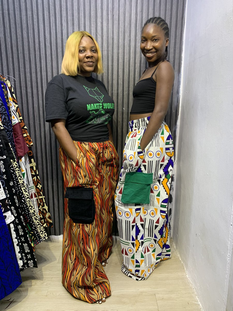 Mzrhemmy's tweet photo. Our Ankara free pants are still available on sales for #12,000

Available in all sizes

Please send us a dm to order https://t.co/VBBrWgQ6sJ
