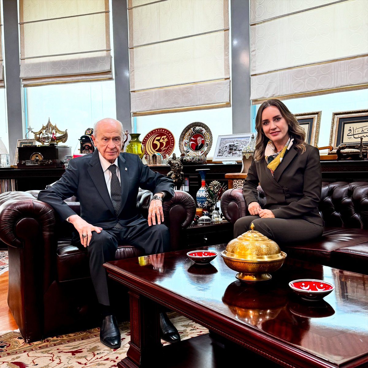 Yeni bir seneye girmeye hazırlanırken , MHP Lideri Devlet Bahçeli ile tarihi çıkışlar yaptığı 2024 yılını değerlendirme fırsatı buldum. Teşekkürler