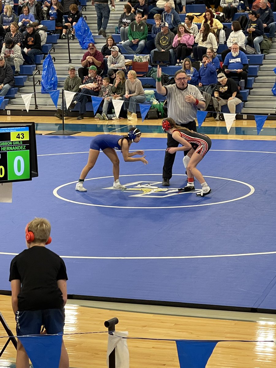 Nothing like getting the meet started with a :19 second pin!  <a href="/GPSBuffs/">Gibbon Public School</a>