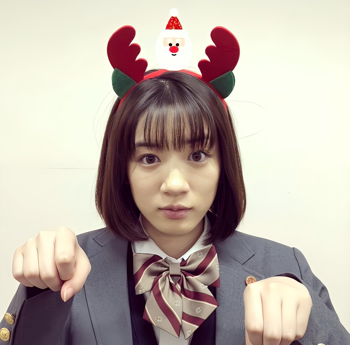 walnut0511's tweet photo. 12月8日は　良いのがなかったので　トナカイな芽郁ちゃんで。#永野芽郁　#トナカイ　@mei_nagano0924  @meinagano_staff https://t.co/H1N2ht6oE6