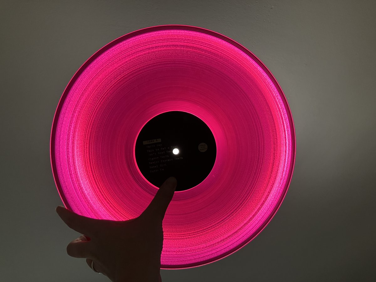 All profit from any sales in our Bandcamp store today will be donated. We also have a limited edition version of Yeah Yeah Yeah Yeah on translucent magenta vinyl. It's a bonkers looking in the light bikinikill.bandcamp.com/album/yeah-yea…