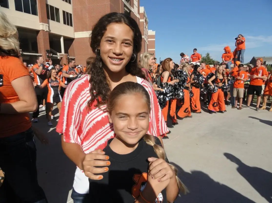 Kayla J. Dunn tweet media