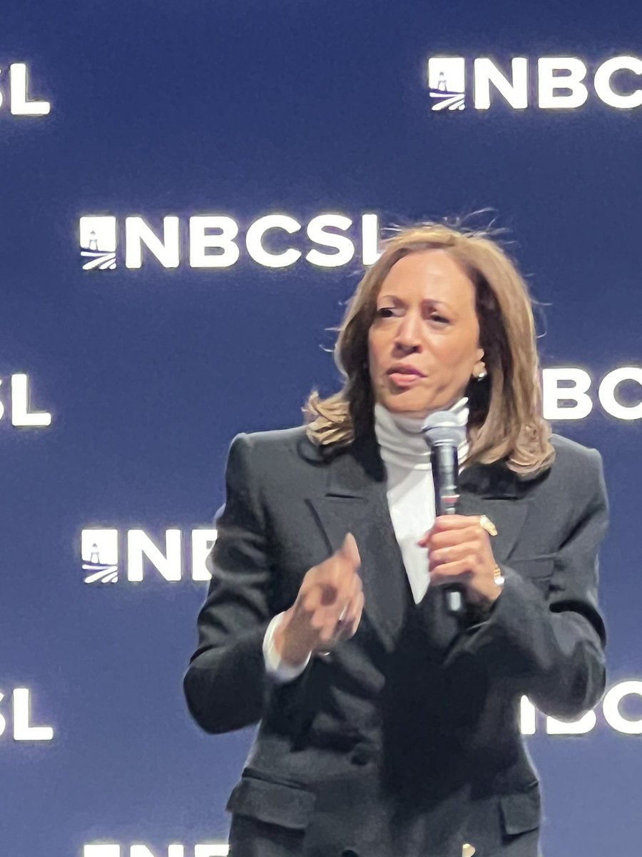 Landon Dais tweet media