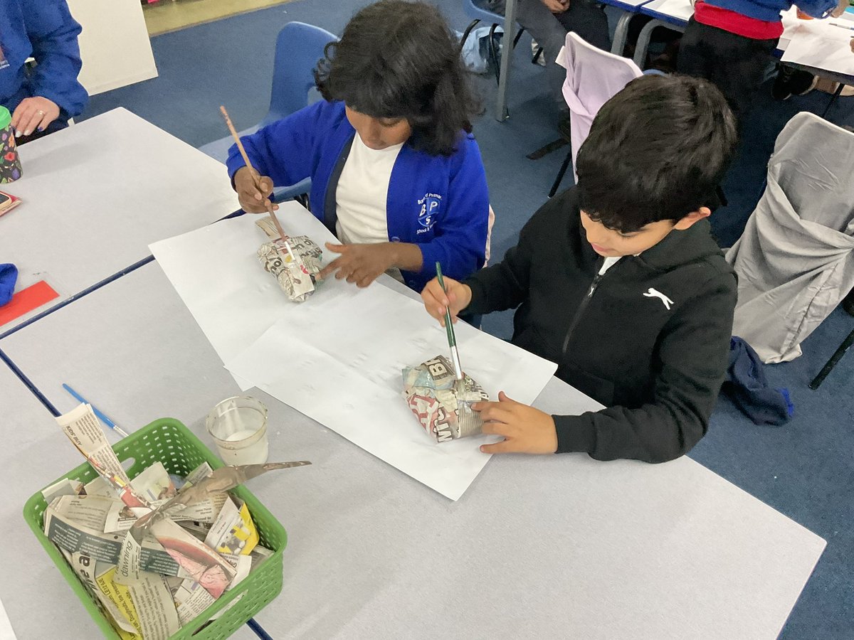 Mr King (@mrkingyear3) on Twitter photo This termโs art sculpture project is paper mache - so what better way to spend our Friday afternoon than by scrunching, layering and wrapping newspaper to sculpt our very own Stone Age axe heads! <a href="/BurfordPrim/">Burford Primary School</a> This termโs art sculpture project is paper mache - so what better way to spend our Friday afternoon than by scrunching, layering and wrapping newspaper to sculpt our very own Stone Age axe heads! <a href="/BurfordPrim/">Burford Primary School</a>