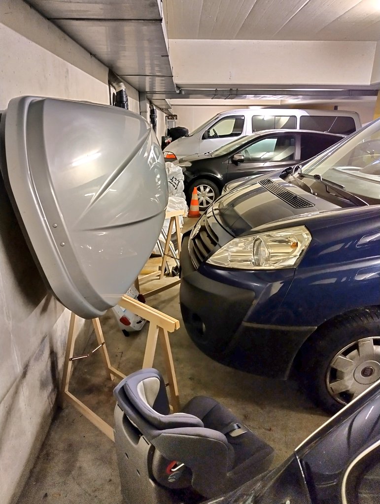 SilFoiera's tweet photo. #chamemache
Isch halt nur chli arschig gegenüber dene, wo quer dezue münd usfahre. https://t.co/XlaXWEKHaD