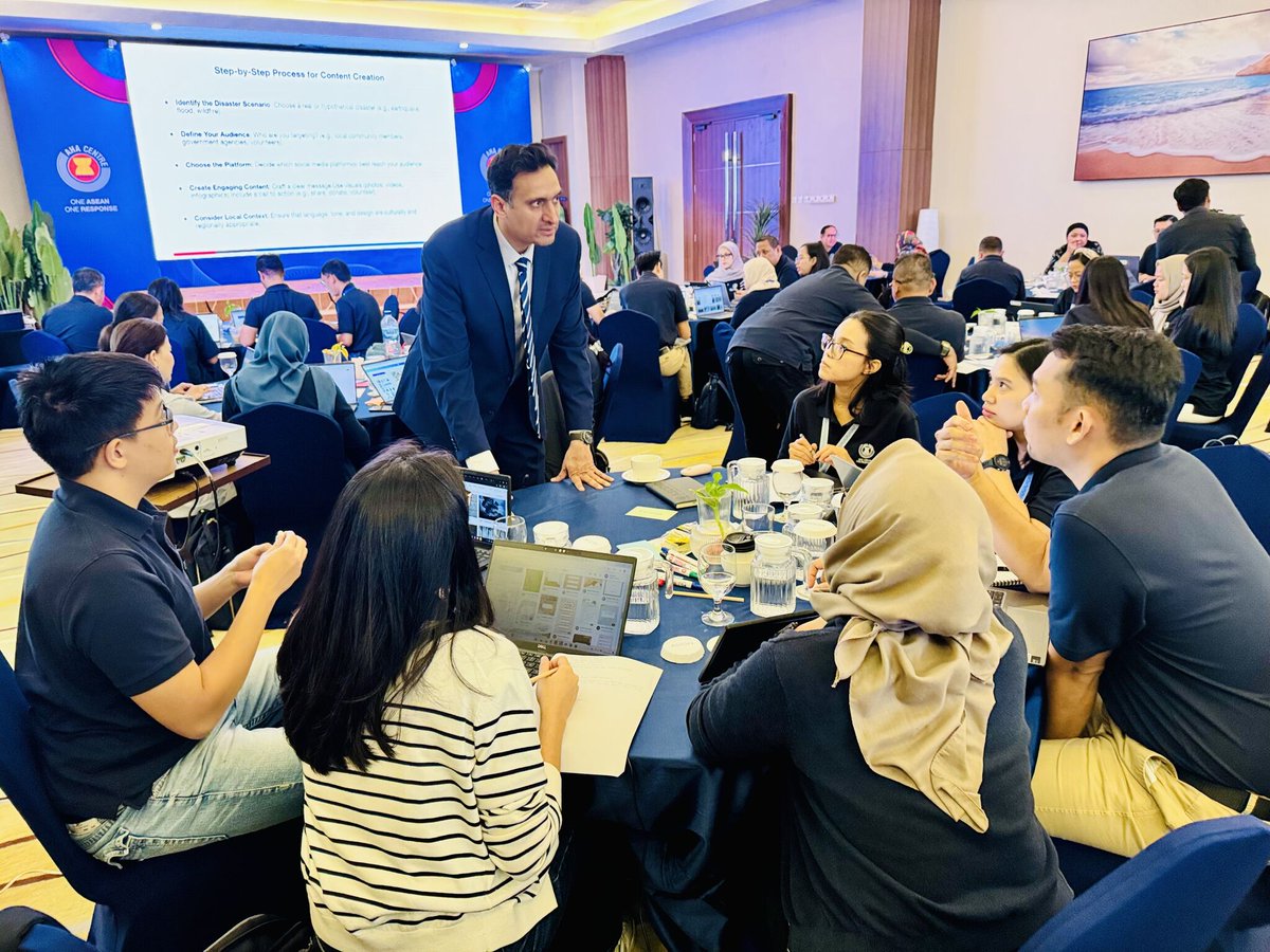 Our Director, <a href="/drlaeeqkhan/">Dr. Laeeq Khan</a> delivered an impactful workshop for the ASEAN Coordinating Centre for Humanitarian Assistance (AHA Centre). Bringing together 50 experts from 10 ASEAN nations, the session focused on disaster preparedness, logistics, ICT, &amp; more. Proud moment for <a href="/ohiou/">Ohio University</a>