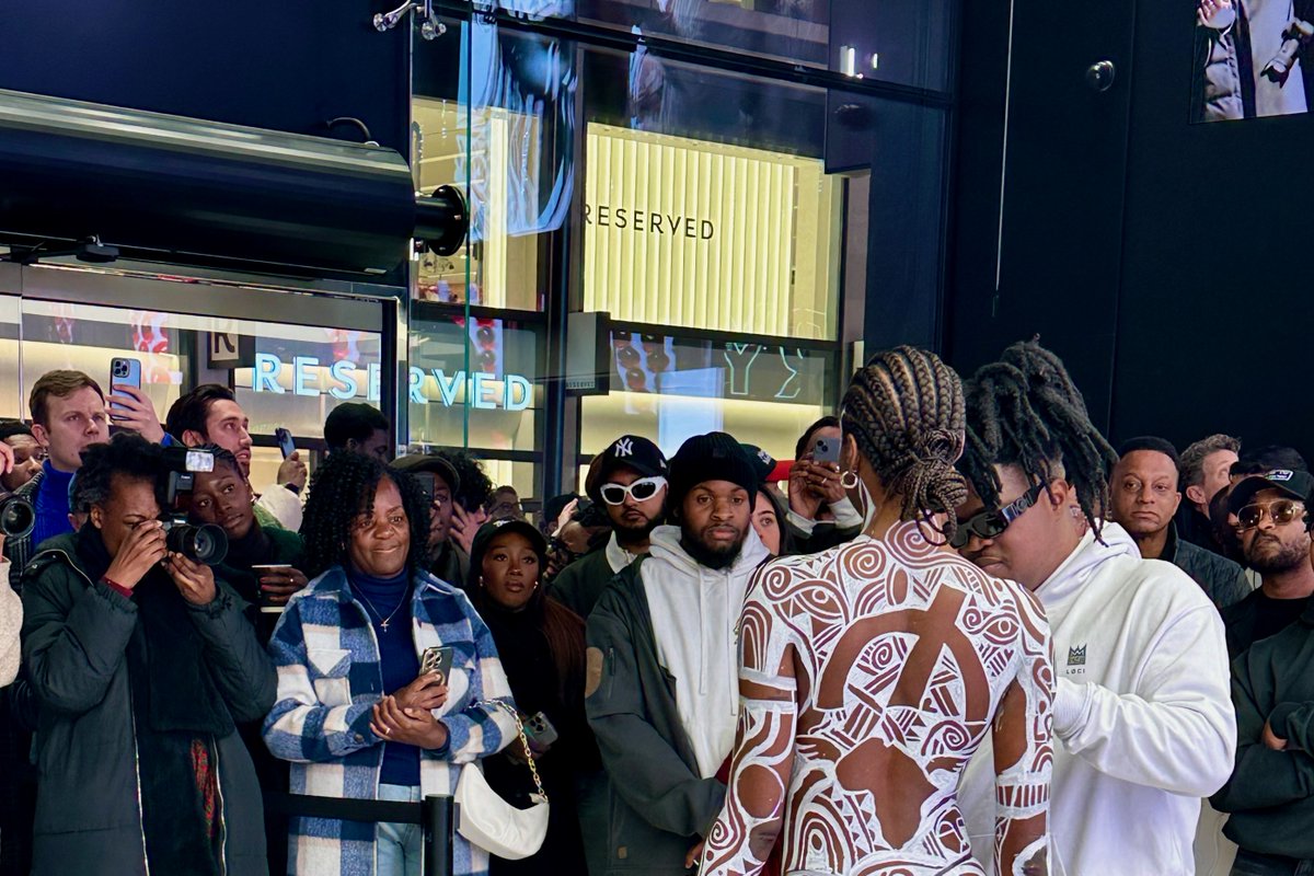 Here’s to a future where art, technology, and sustainable brands collide 🚀🌍👟

This week, we attended the incredible launch event celebrating the innovative partnership between <a href="/lociwear/">LØCI</a>, the urban-lux vegan sneaker and apparel brand, and <a href="/Snap/">Snap Inc.</a> at #FutureStores 🎨✨