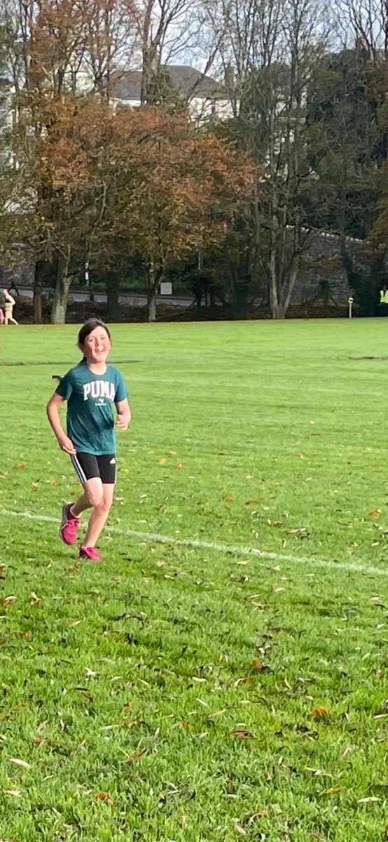 We are very proud of this amazing year 5 for her recent efforts at Par Track junior parkrun! Last weekend, she even managed to beat her personal best by a whole minute. Wow! Look how proud she is! Congratulations!🏃‍♀️#TeamTregolls