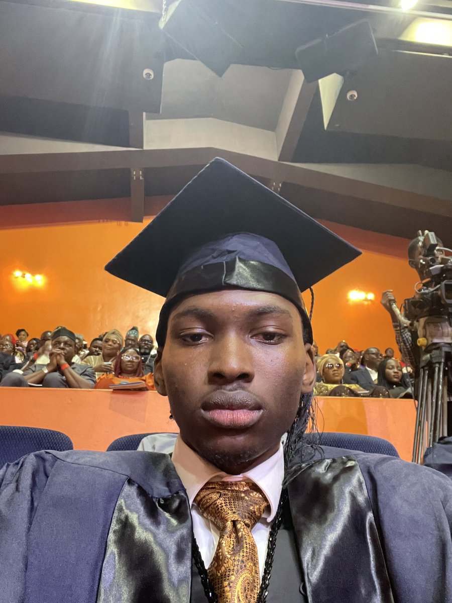 tomilola tweet media
