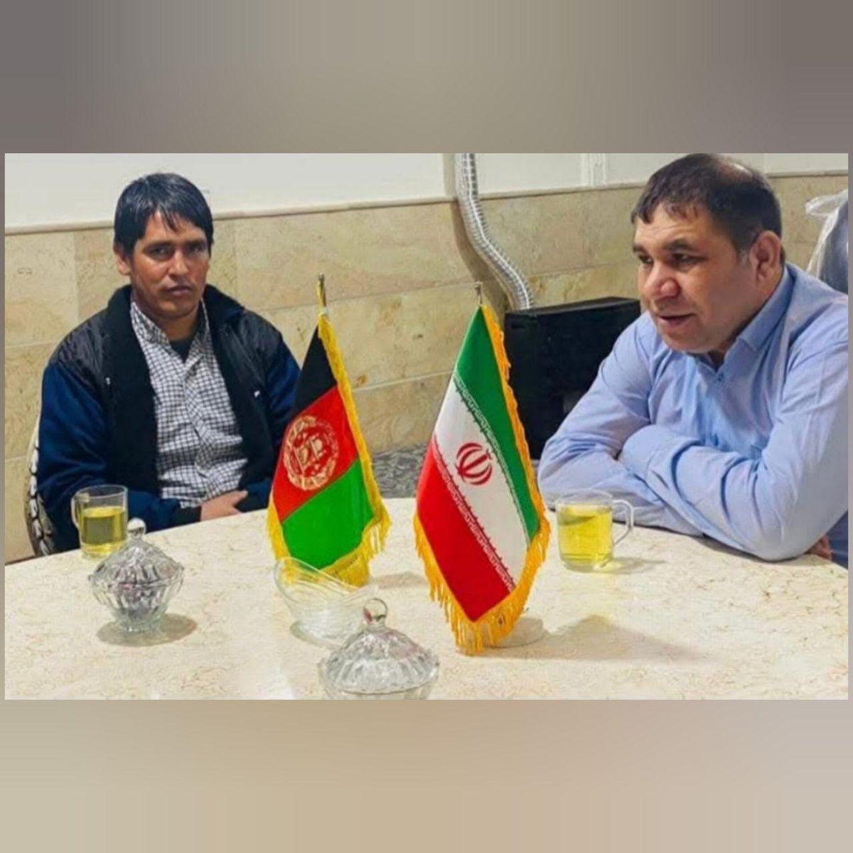 Rayhanbig2's tweet photo. تفنگ‌داران ناشناس در فاریاب یک محافظ نظام‌الدین قیصاری را تیرباران کردند

منابع محلی در فاریاب می‌گویند که تفنگ‌داران ناشناس شام روز پنج‌شنبه در ولسوالی قیصار این ولایت یک نظامی پیشین و محافظ نظام‌الدین قیصاری را تیرباران کرده‌اند. https://t.co/TAGp8wj229