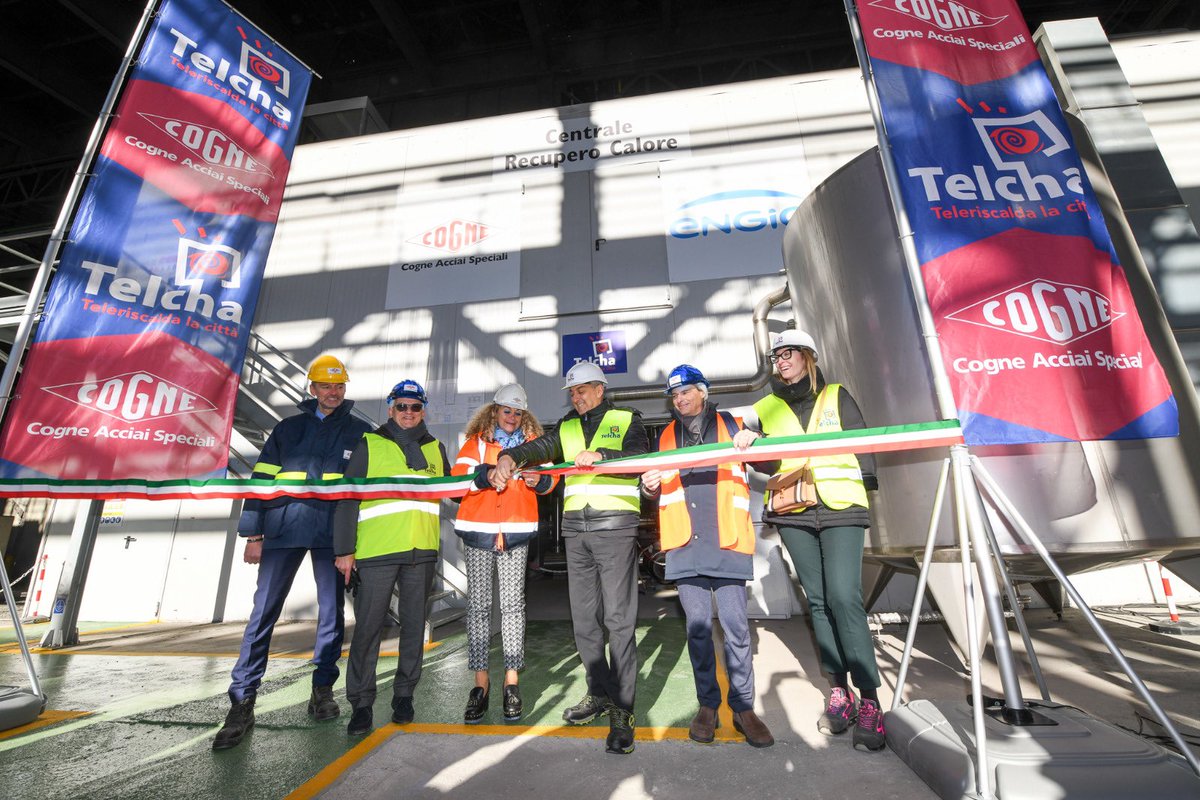 TelchaAosta's tweet photo. TELCHA E COGNE ACCIAI SPECIALI HANNO INAUGURATO  L’IMPIANTO DI RECUPERO DI CALORE A SERVIZIO DELLA RETE DI TELERISCALDAMENTO DI AOSTA

#telcha #teleriscaldamento @ComunediAosta @vdaufficiale #ENGIE #valledaosta #ambiente https://t.co/9CgVvLEltT