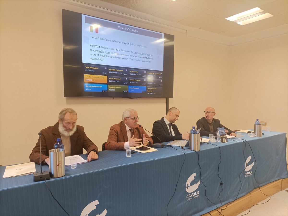 CeSEMS's tweet photo. Altre immagini dal convegno in corso a Roma, "No all'escalation del conflitto in Ucraina. I popoli europei vogliono la pace".

#Ucraina #cesem https://t.co/F12deYSfyT